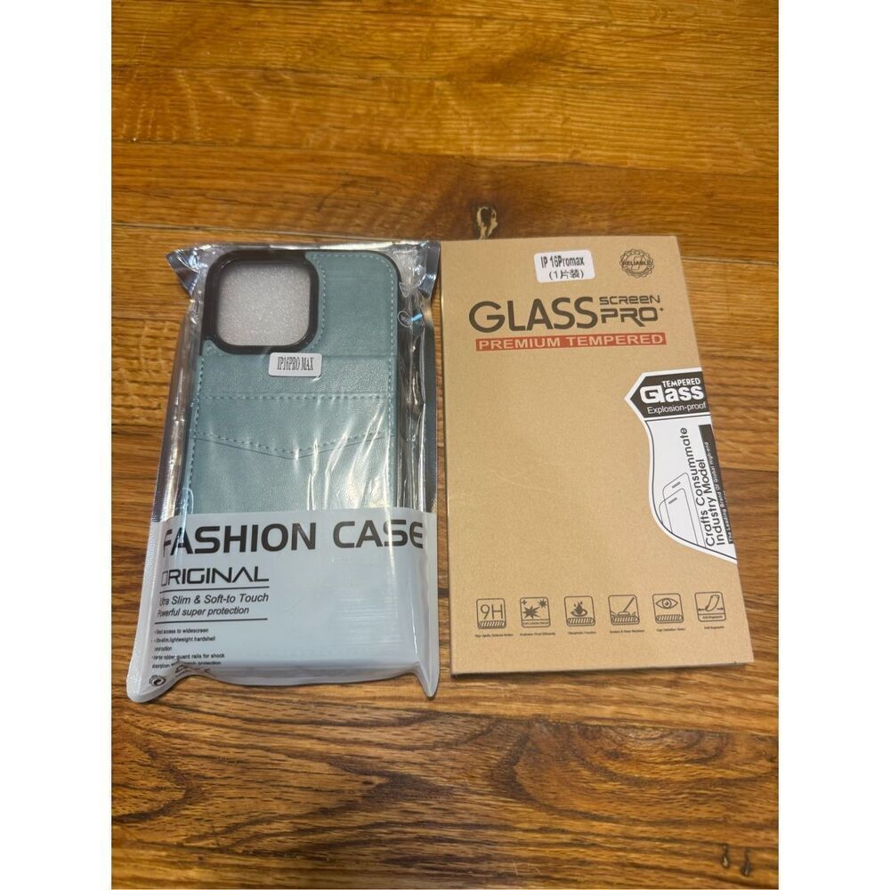 NWT Original Phone Case Card Holder Green + Screen Protector White for 16 ProMax